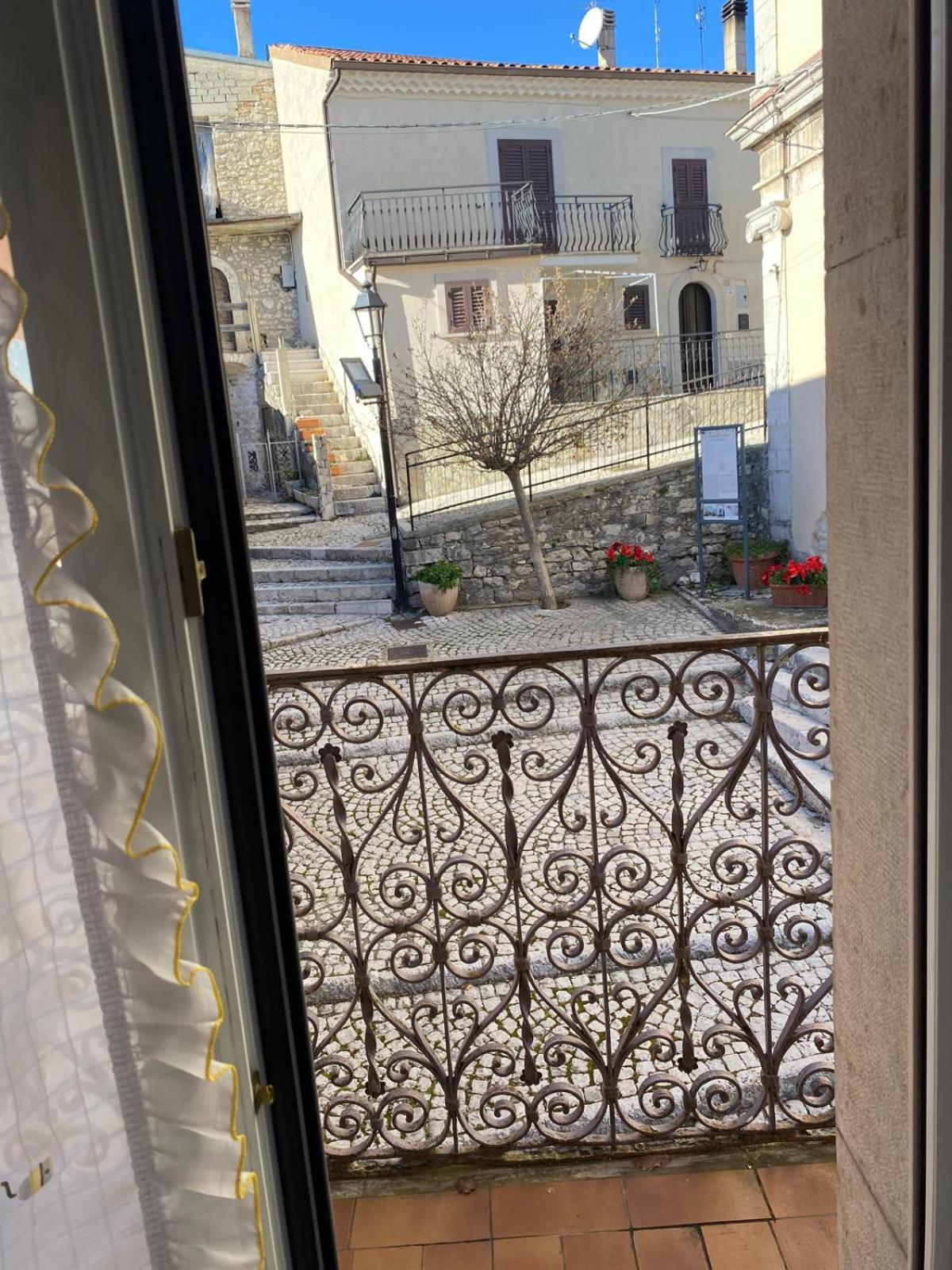 Don Pasquale Scontrone House Villa Exterior photo