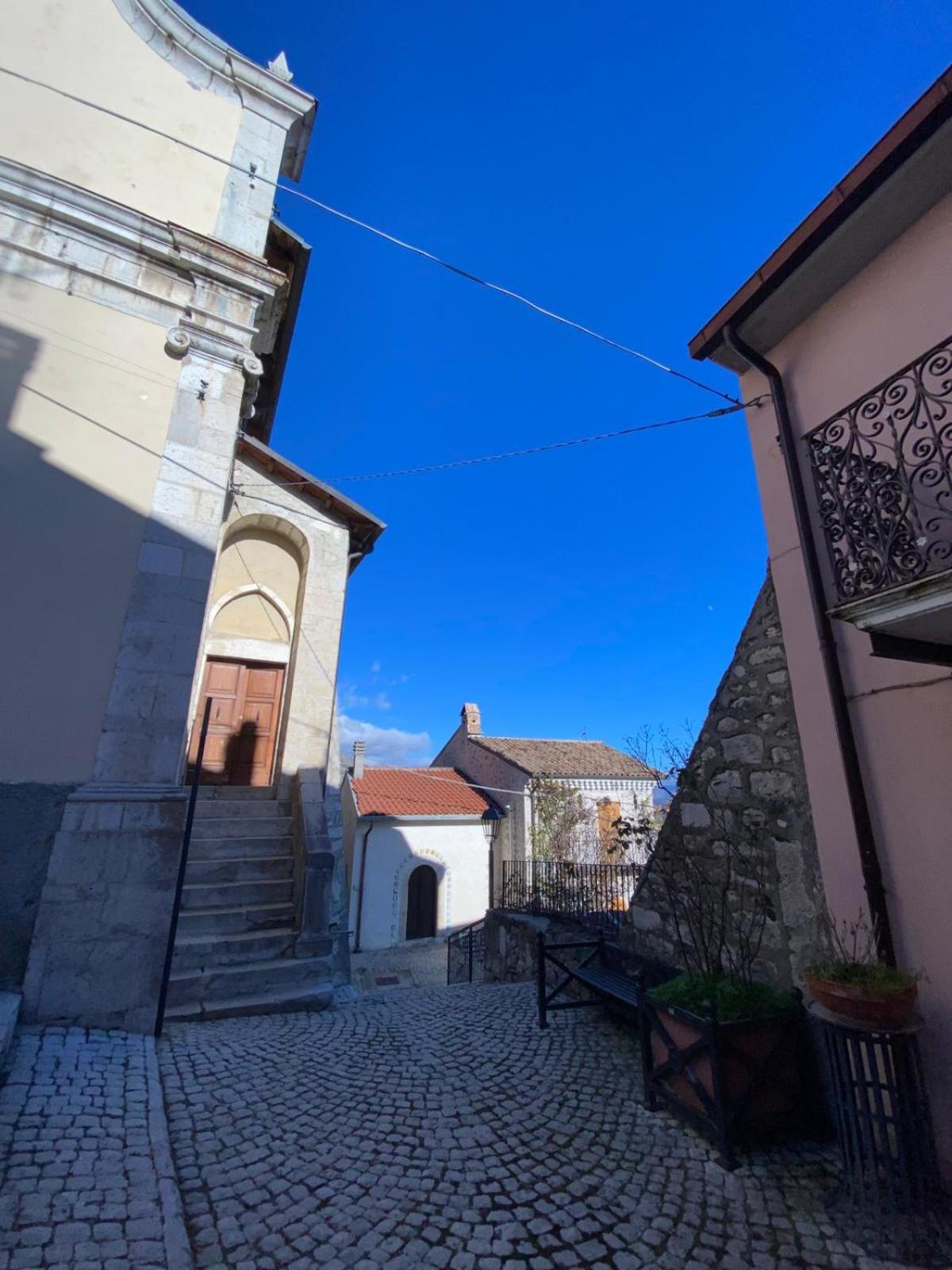 Don Pasquale Scontrone House Villa Exterior photo